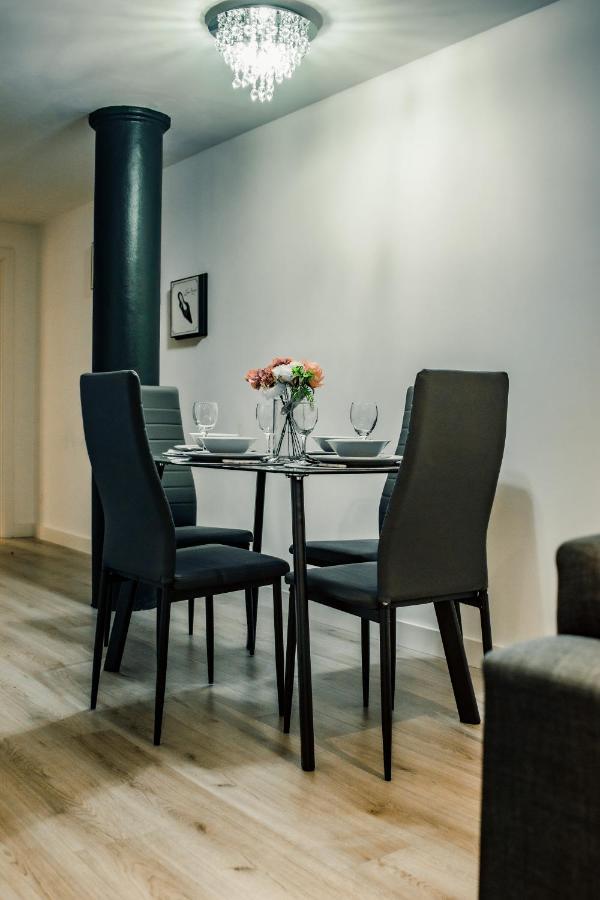 בראדפורד Bv Cosy Basement Apartment At Conditioning House מראה חיצוני תמונה