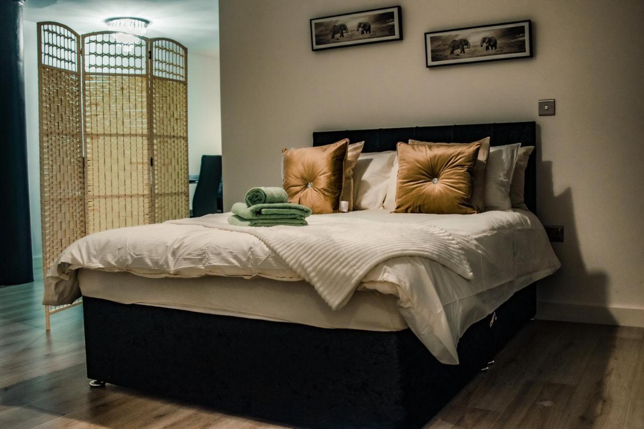 בראדפורד Bv Cosy Basement Apartment At Conditioning House מראה חיצוני תמונה