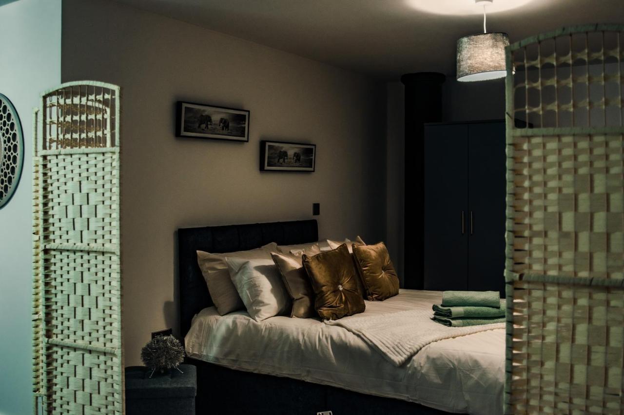 בראדפורד Bv Cosy Basement Apartment At Conditioning House מראה חיצוני תמונה